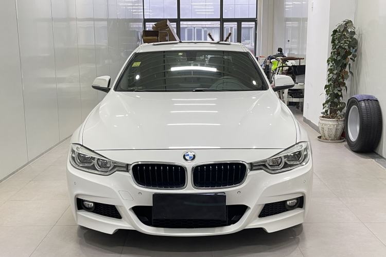 Used BMW 3 Series 2018 320i M Sport Package Exterior 2