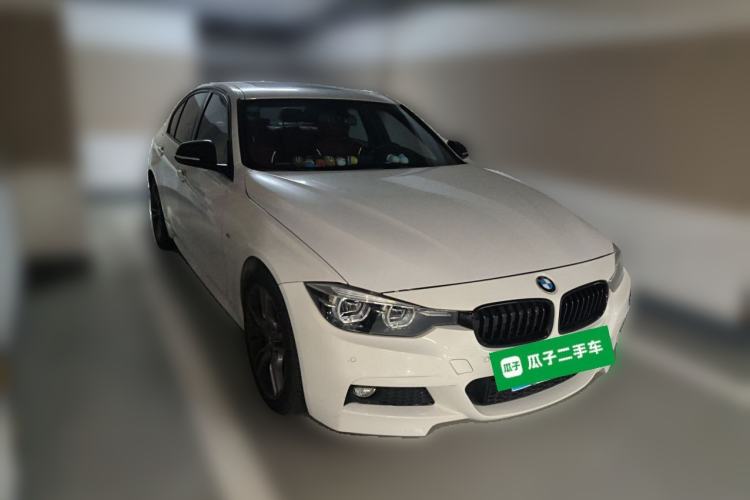Used BMW 3 Series 2018 330i M Sport Night Edition Exterior 2