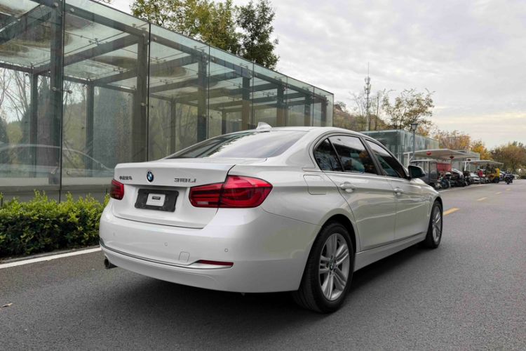 Used BMW 3 Series 2018 318Li Exterior 2