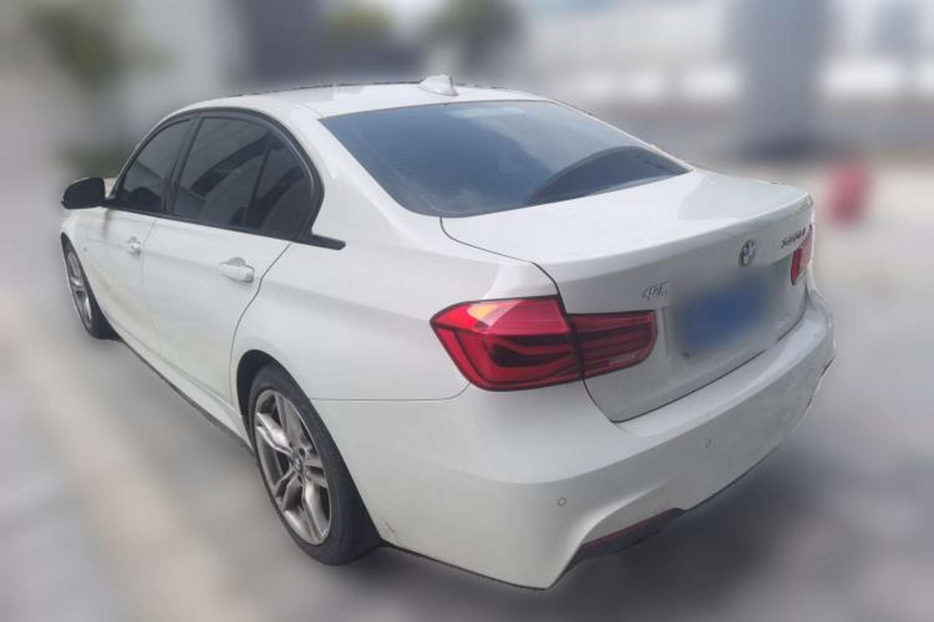 Used BMW 3 Series 2018 320Li Leading Model M Sport Package Exterior 3