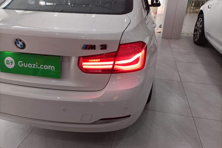 Used BMW 3 Series 2018 318Li Exterior 3