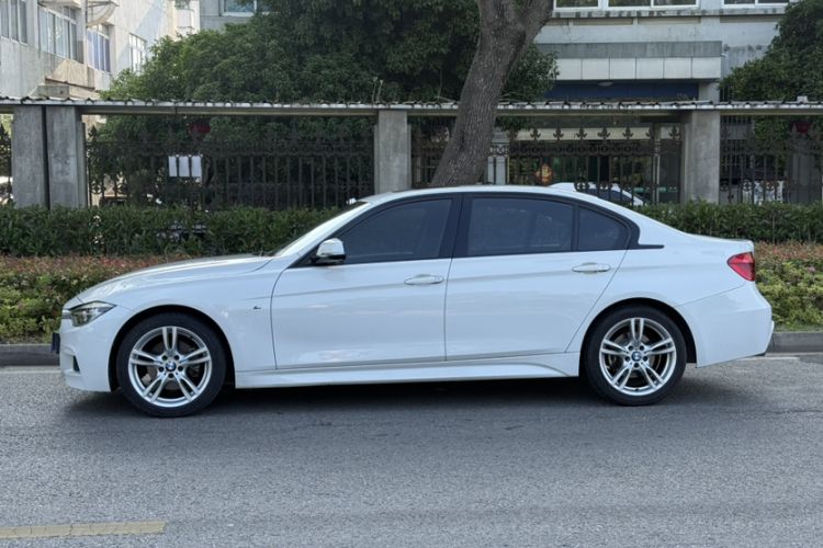 Used BMW 3 Series 2018 320Li Leading Model M Sport Package Exterior 3