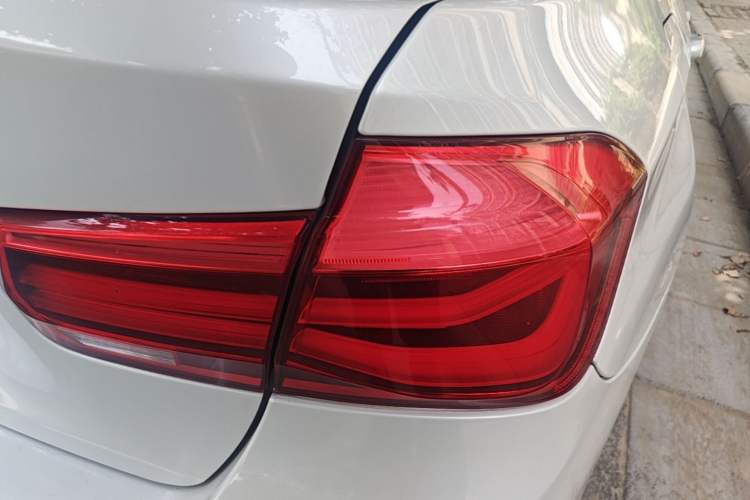 Used BMW 3 Series 2018 320Li Fashion Model Exterior 3