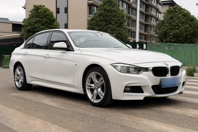 Used BMW 3 Series 2018 320Li Leading Model M Sport Package Exterior 3