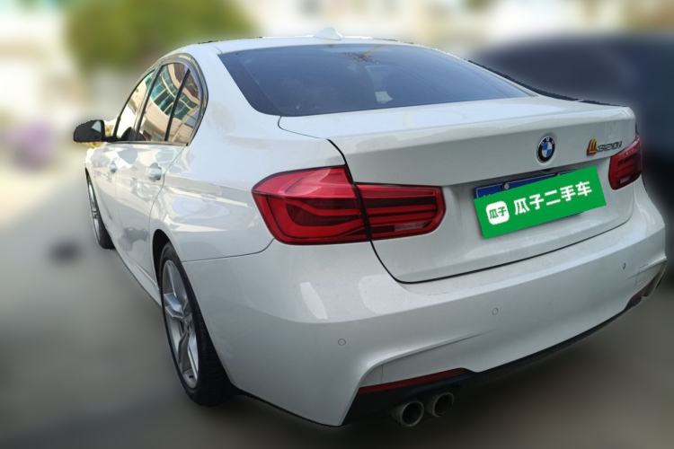 Used BMW 3 Series 2018 320i M Sport Package Exterior 3