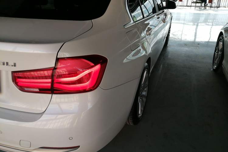 Used BMW 3 Series 2018 320Li Fashion Model Exterior 3