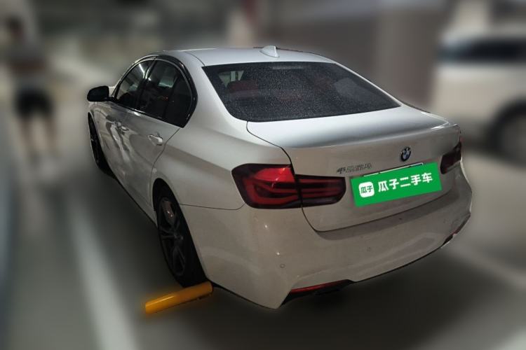 Used BMW 3 Series 2018 330i M Sport Night Edition Exterior 3