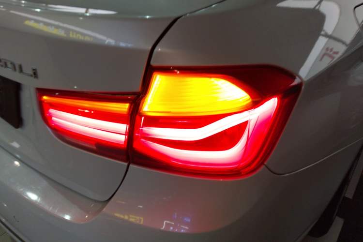 Used BMW 3 Series 2018 320Li Fashion Model Exterior 3