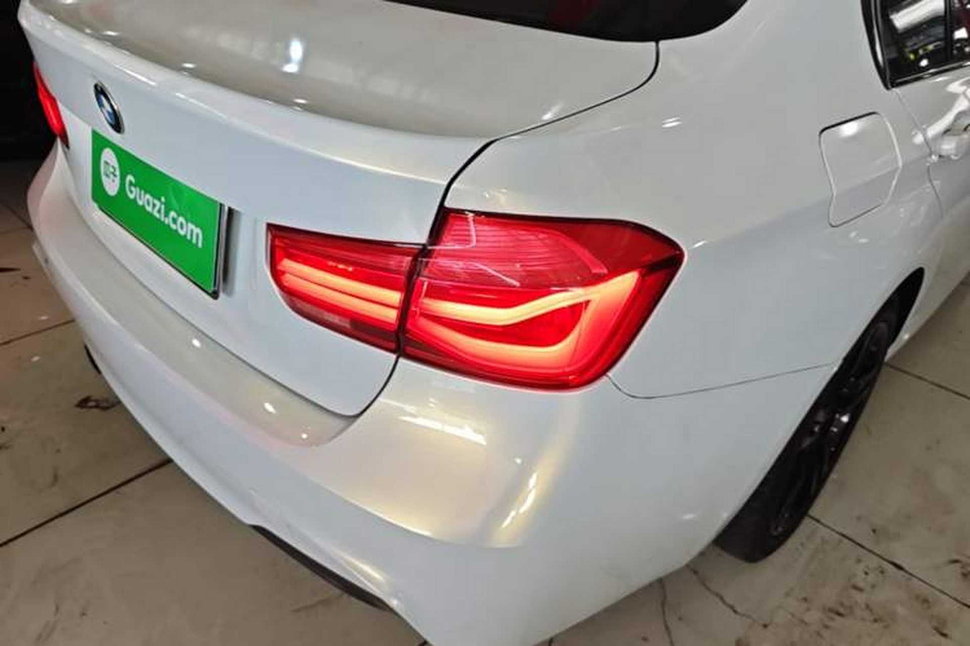 Used BMW 3 Series 2018 320i M Sport Package Exterior 3