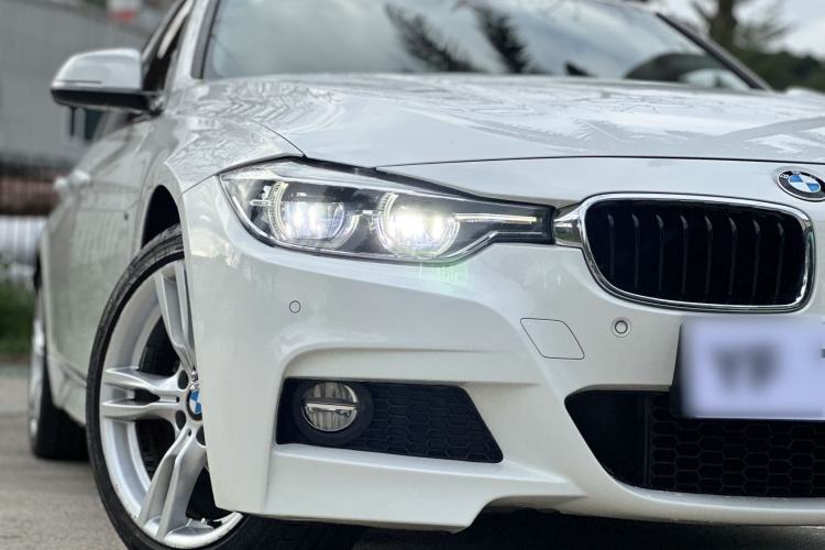 Used BMW 3 Series 2018 320Li Leading Model M Sport Package Exterior 3