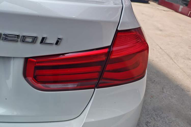 Used BMW 3 Series 2018 320Li Fashion Model Exterior 3