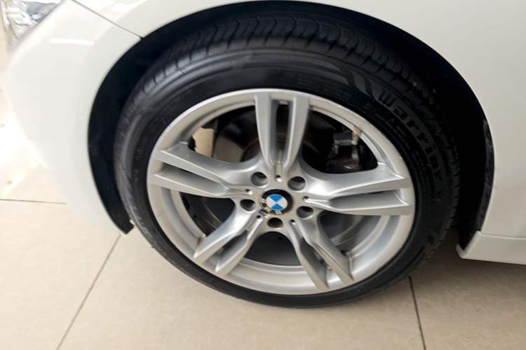 Used BMW 3 Series 2018 320Li Leading Model M Sport Package Exterior 4