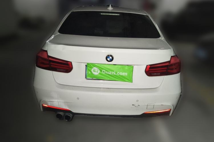 Used BMW 3 Series 2018 320i M Sport Package Exterior 4