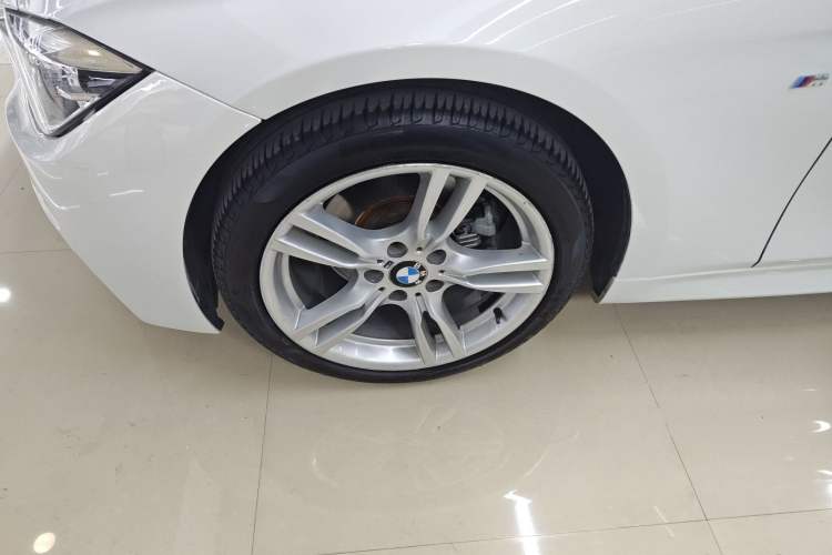 Used BMW 3 Series 2018 320Li Leading Model M Sport Package Exterior 4