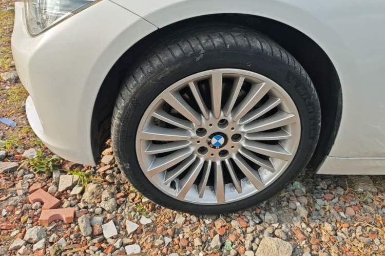 Used BMW 3 Series 2018 320Li Fashion Model Exterior 4