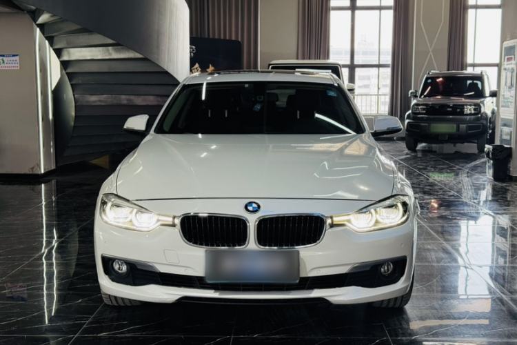 Used BMW 3 Series 2018 320Li Fashion Model Exterior 4