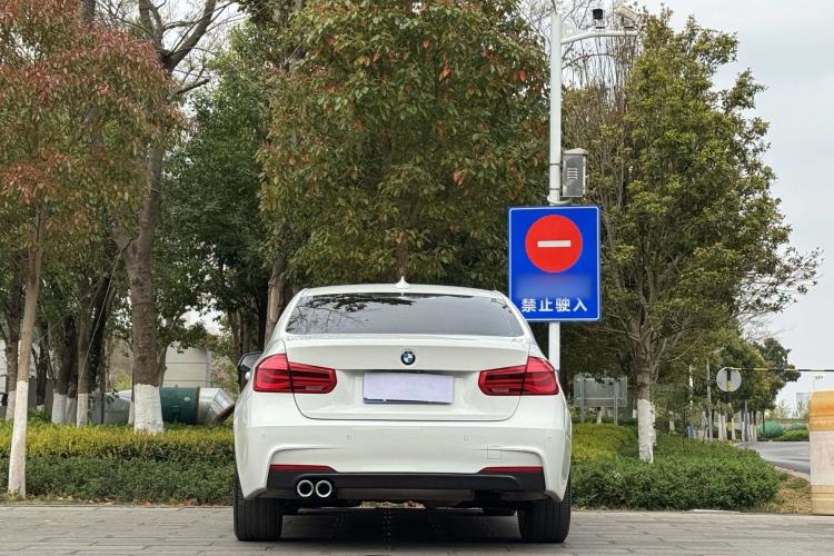 Used BMW 3 Series 2018 320Li Leading Model M Sport Package Exterior 4