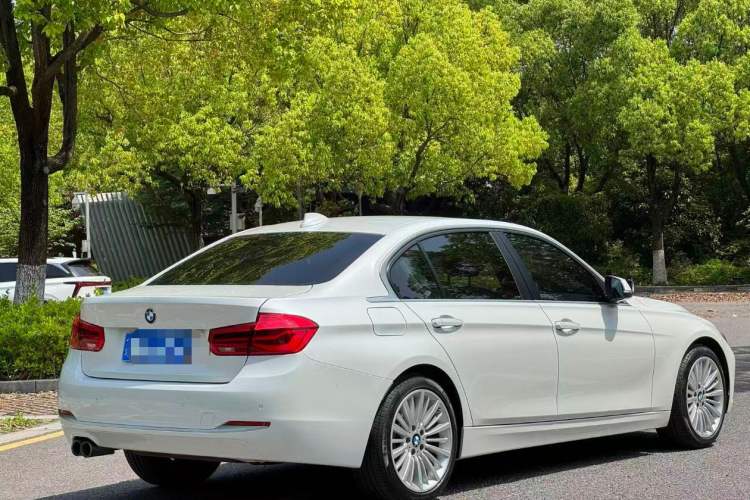 Used BMW 3 Series 2018 320Li Fashion Model Exterior 4