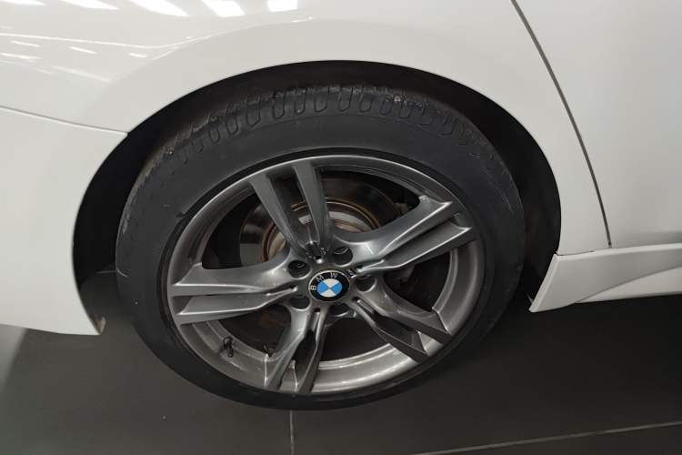 Used BMW 3 Series 2018 320Li M Sport Night Edition Exterior 5