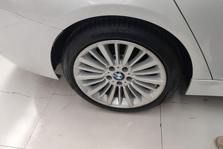 Used BMW 3 Series 2018 320Li Fashion Model Exterior 5