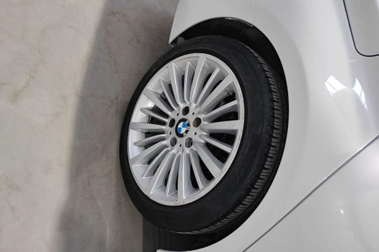 Used BMW 3 Series 2018 320Li Fashion Model Exterior 5