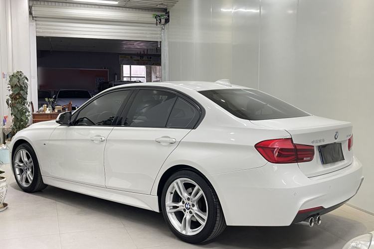 Used BMW 3 Series 2018 320i M Sport Package Exterior 5