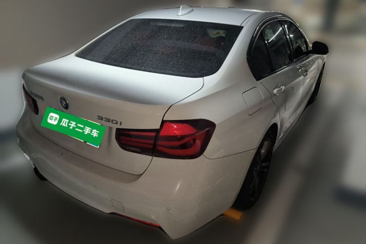 Used BMW 3 Series 2018 330i M Sport Night Edition Exterior 5
