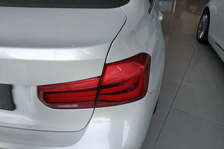 Used BMW 3 Series 2018 318Li Exterior 6