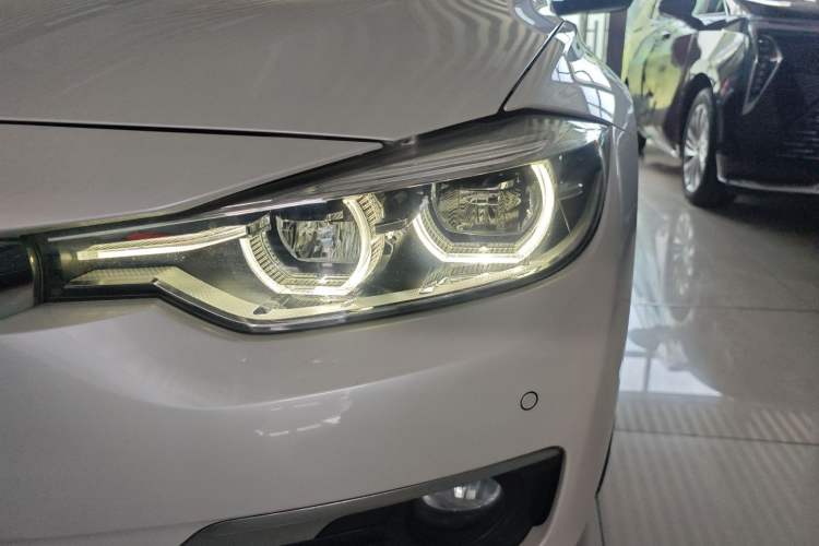 Used BMW 3 Series 2018 320Li Fashion Model Exterior 6