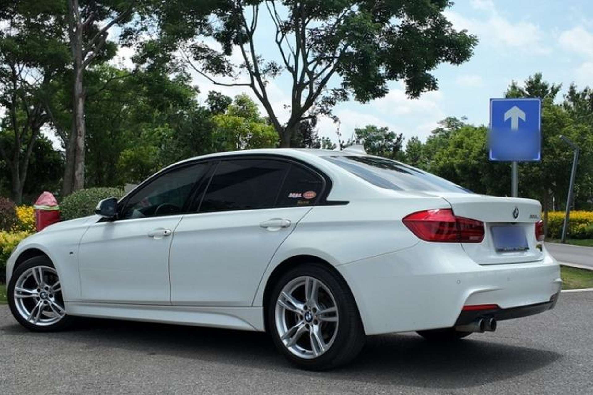 Used BMW 3 Series 2018 320Li Leading Model M Sport Package Exterior 7