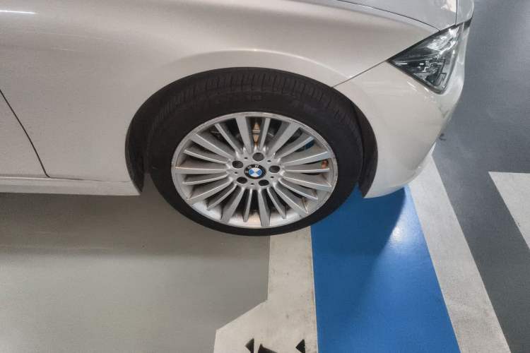 Used BMW 3 Series 2018 320Li Fashion Model Exterior 7