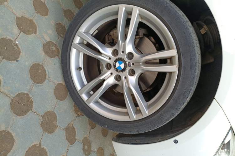 Used BMW 3 Series 2018 320Li Leading Model M Sport Package Exterior 7