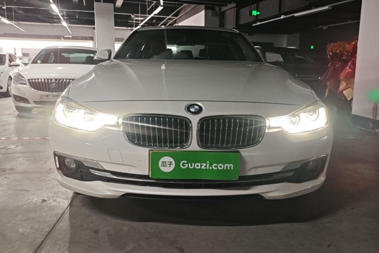 Used BMW 3 Series 2018 330Li xDrive Luxury Package Front