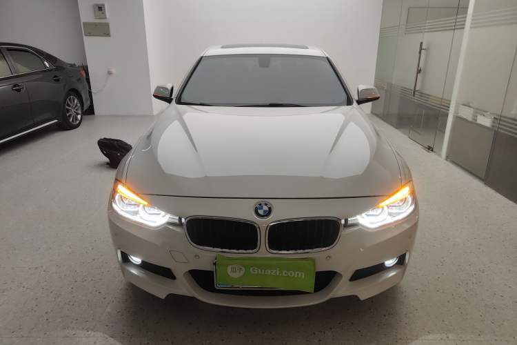 Used BMW 3 Series 2018 320i M Sport Package Front