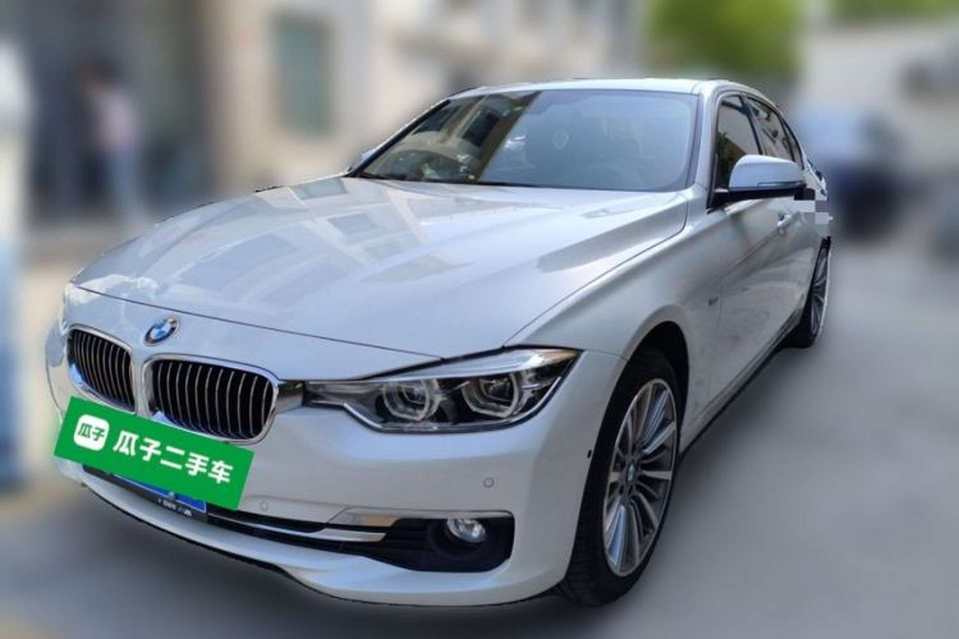 Used BMW 3 Series 2018 330Li xDrive Luxury Package Front Left 45 Deg