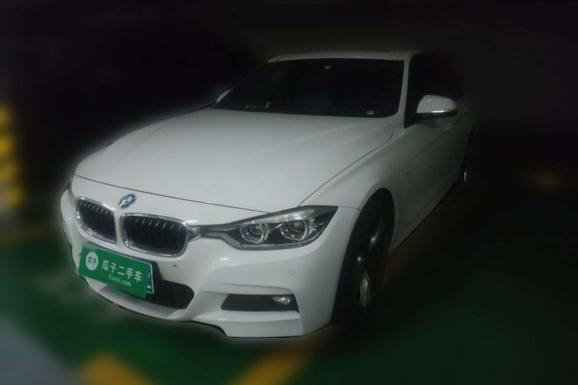 Used BMW 3 Series 2018 320i M Sport Package Front Left 45 Deg