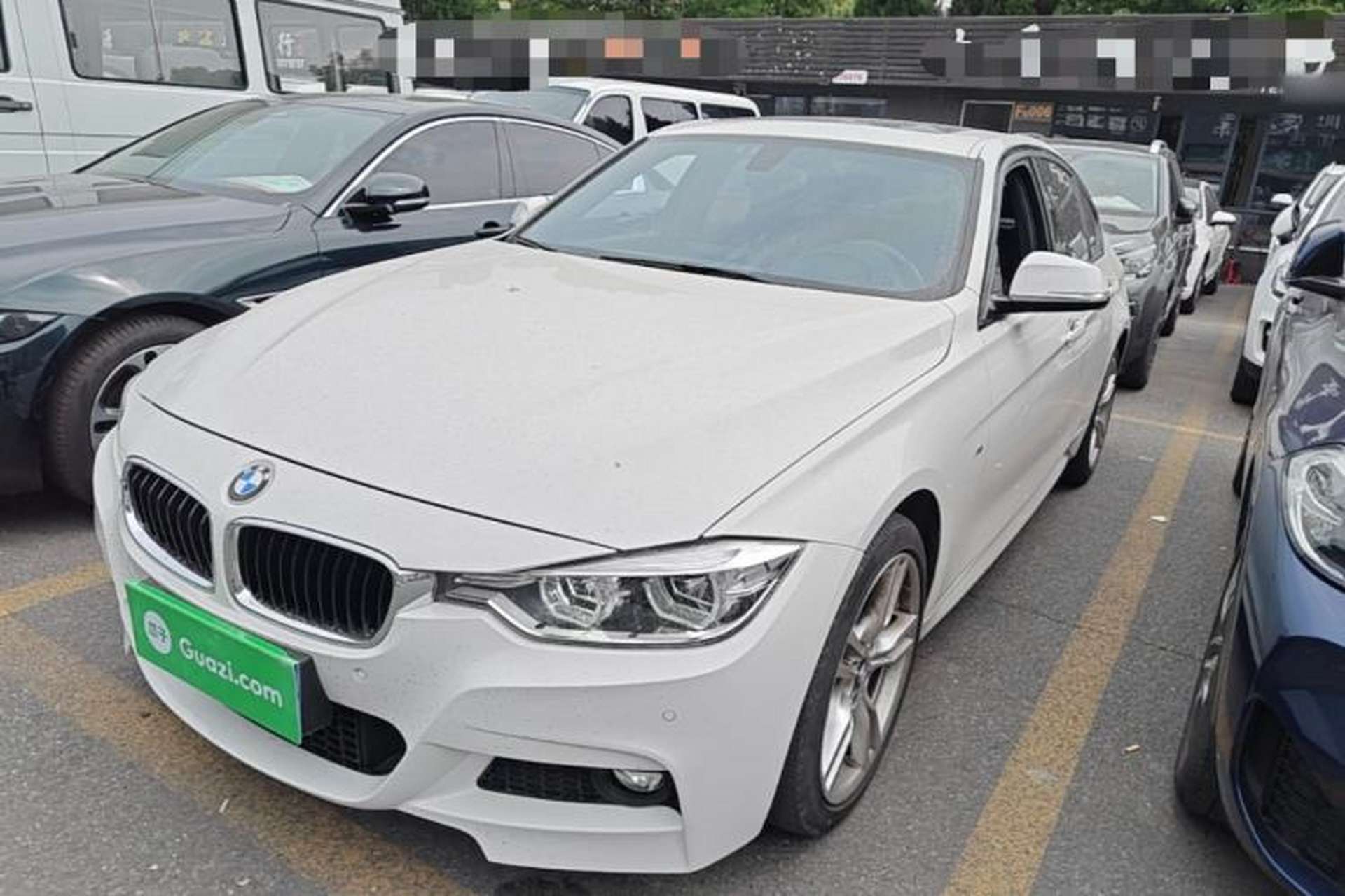 Used BMW 3 Series 2018 320i M Sport Package Front Left 45 Deg