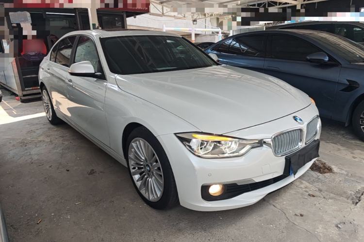 Used BMW 3 Series 2018 320Li Fashion Model Front Right 45 Deg