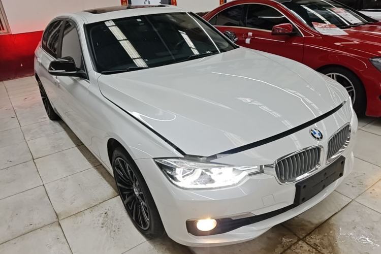 Used BMW 3 Series 2018 320Li Fashion Model Front Right 45 Deg