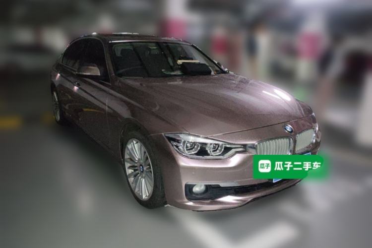 Used BMW 3 Series 2018 320Li Fashion Model Front Right 45 Deg