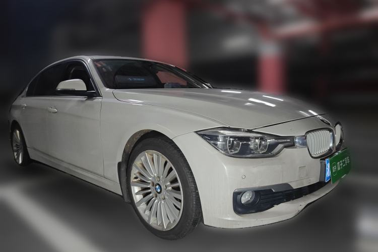 Used BMW 3 Series 2018 320Li Fashion Model Front Right 45 Deg