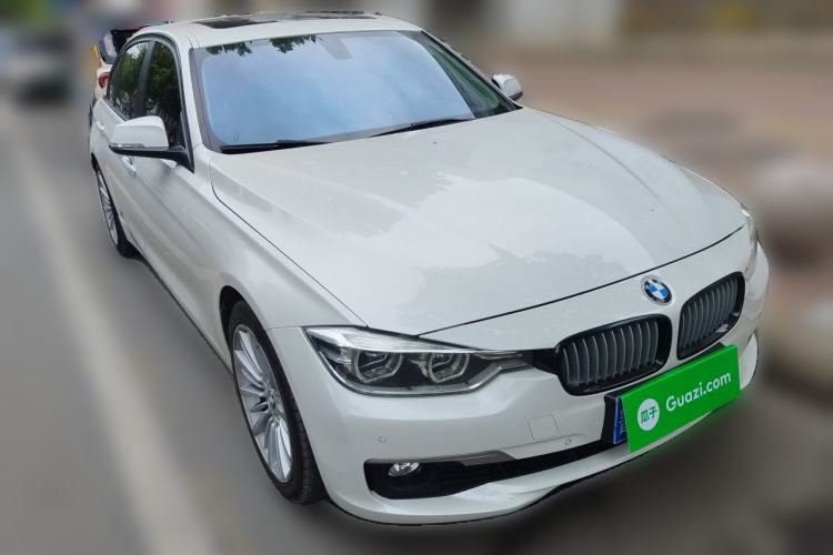 Used BMW 3 Series 2018 320Li Fashion Model Front Right 45 Deg