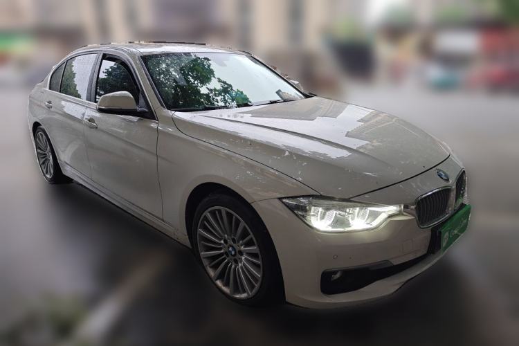 Used BMW 3 Series 2018 320Li xDrive Fashion Model Front Right 45 Deg
