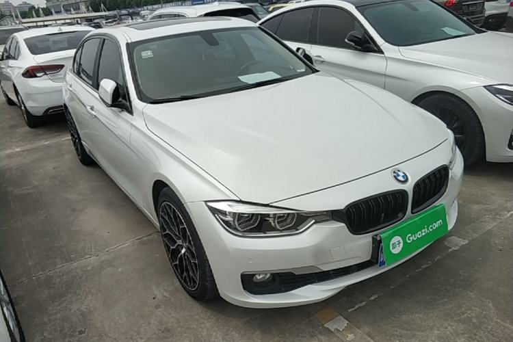 Used BMW 3 Series 2018 320Li Fashion Model Front Right 45 Deg