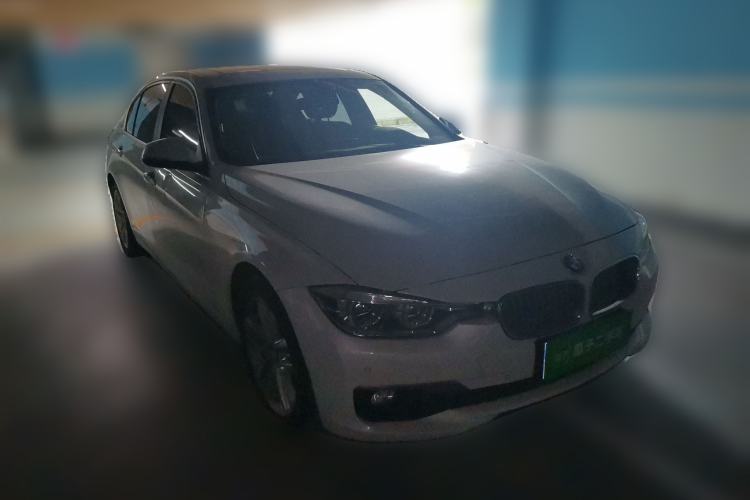 Used BMW 3 Series 2018 318Li Front Right 45 Deg