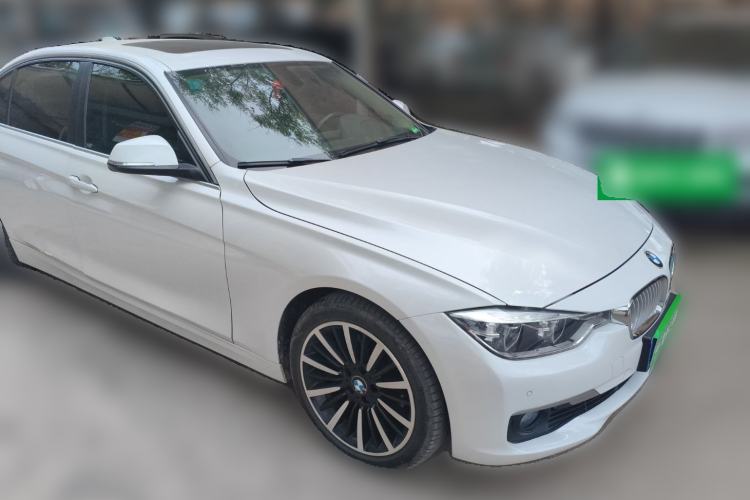 Used BMW 3 Series 2018 320Li Fashion Model Front Right 45 Deg