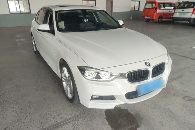 Used BMW 3 Series 2018 320Li Leading Model M Sport Package Front Right 45 Deg