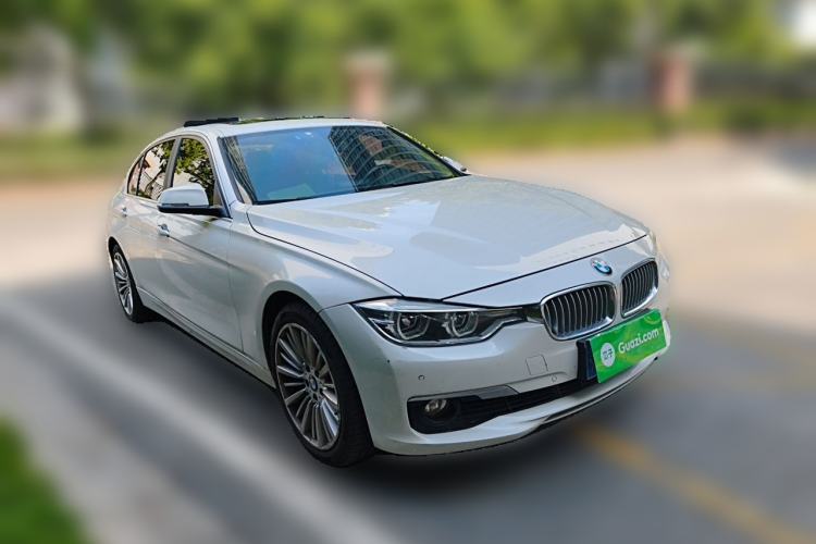 Used BMW 3 Series 2018 320Li Fashion Model Front Right 45 Deg