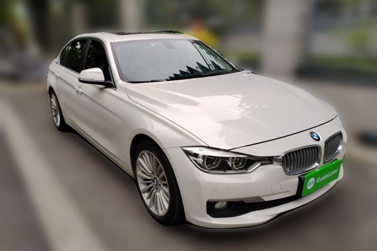 Used BMW 3 Series 2018 320Li Fashion Model Front Right 45 Deg