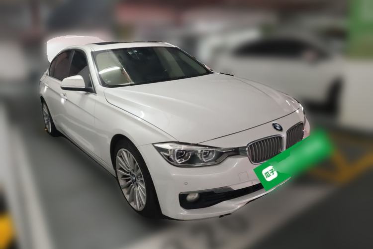 Used BMW 3 Series 2018 320Li Leading Luxury Package Front Right 45 Deg